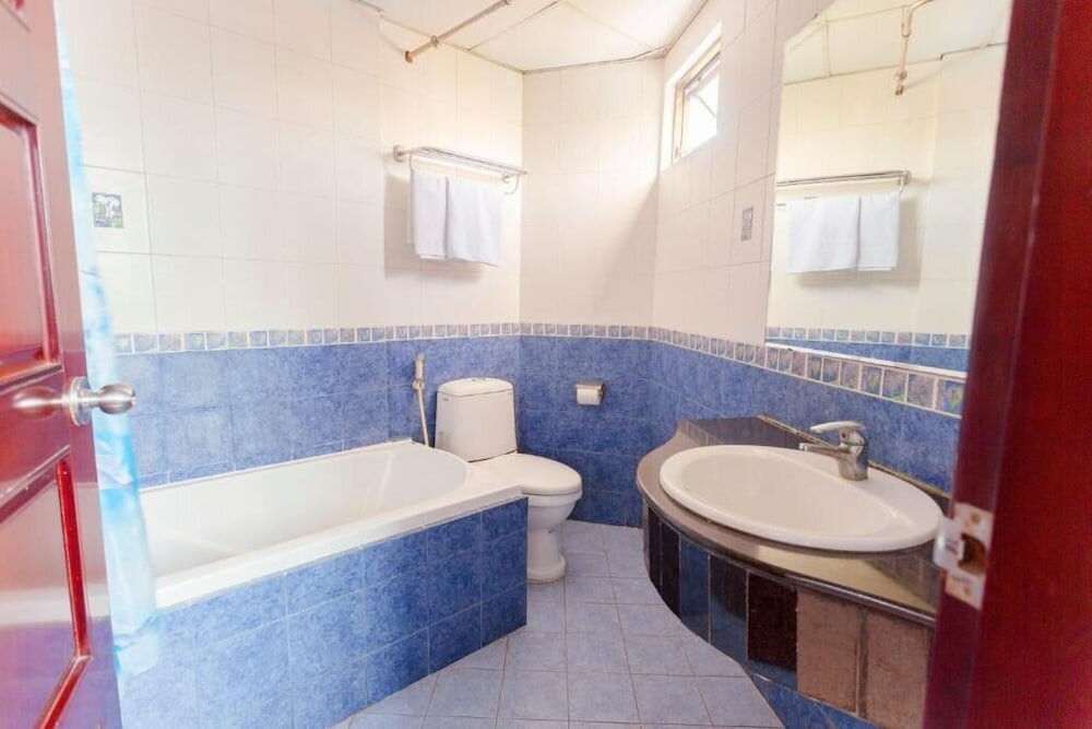 Фото Giang Linh Hotel