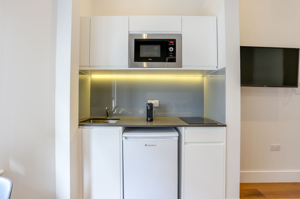 Фото Queensborough Terrace Service Apartments