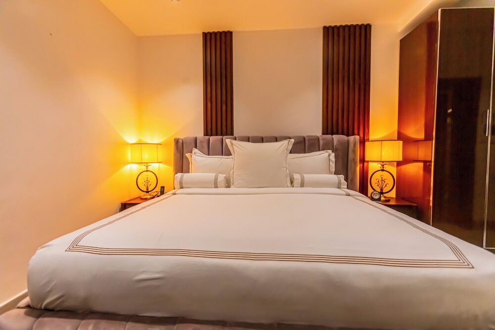 Фото Isglo Hotels Ikoyi