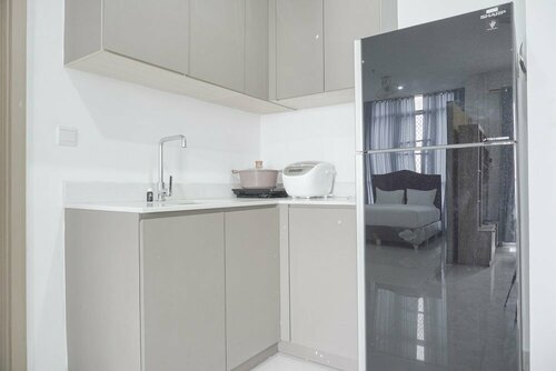 Гостиница Exclusive Studio At Gold Coast Apartment в Джакарте