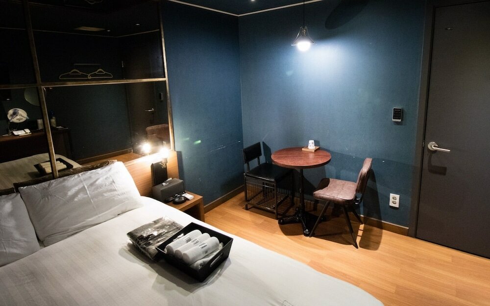 Фото Nonhyeon All In