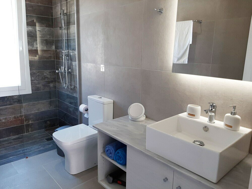 Фото Sarpidon Suites