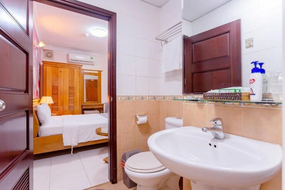 Фото Giang Linh Hotel