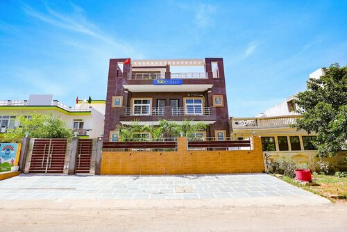 Fabhotel Next Home Prime