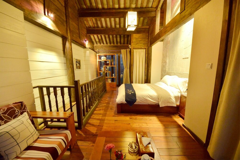 Фото Lijiang Shuhe Youyiju Private Club