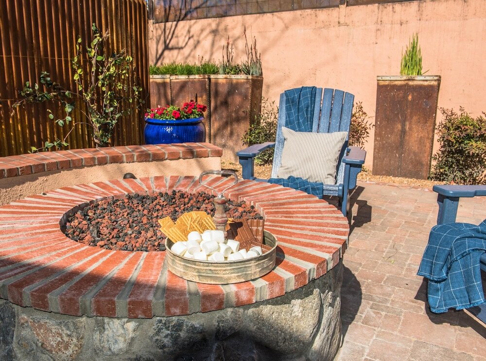 Фото The Armory Park Inn