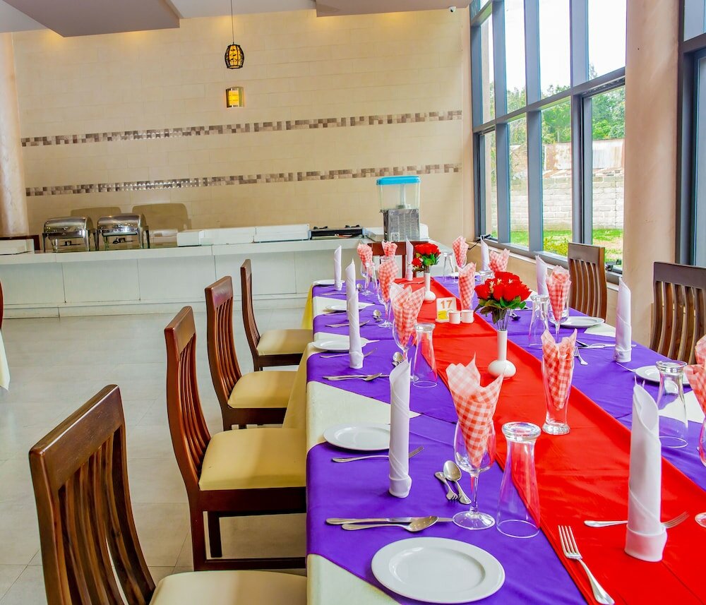 Фото Eden Highlands Hotel