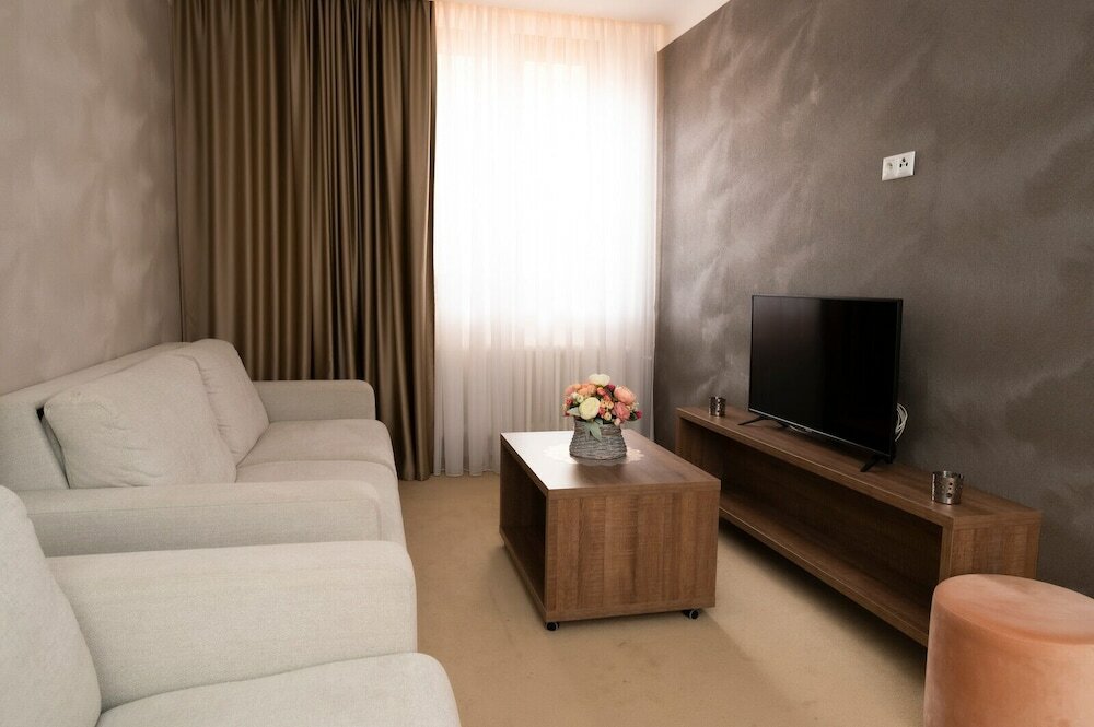 Фото Hotel Dszsu