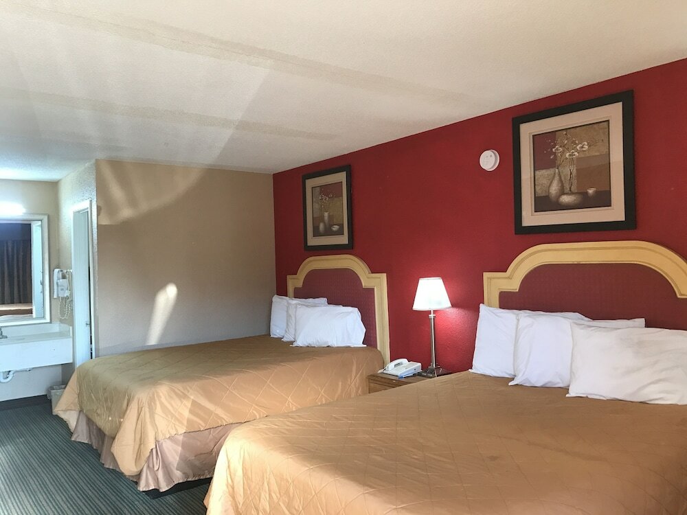 Фото Rodeway Inn