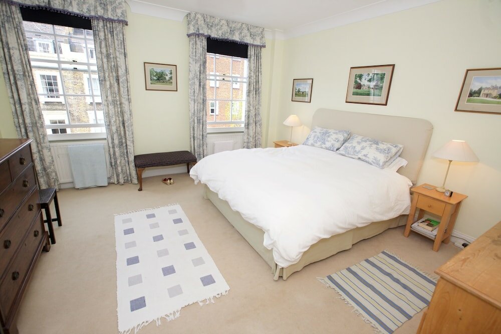 Фото Altido Luxurious 2br flat in Pimlico, near Warwick sq