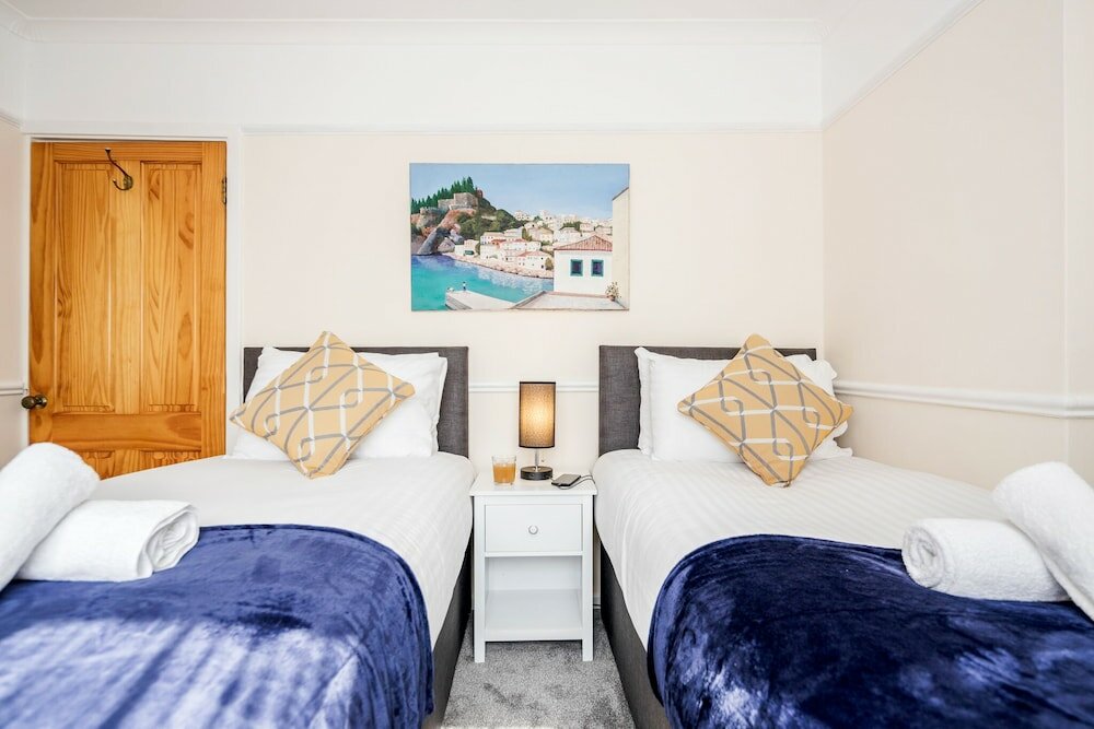 Фото Mpl Apartments - Woodside House by Harry Potter Studios