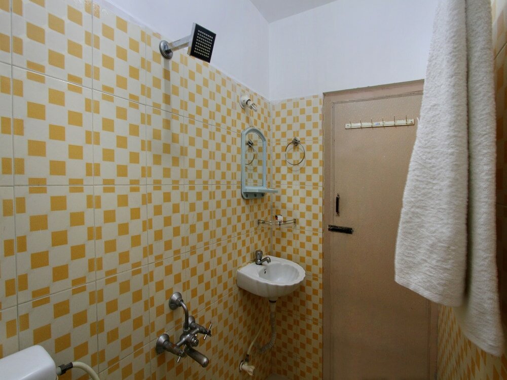 Фото Oyo 2420 Ashwa Comfort