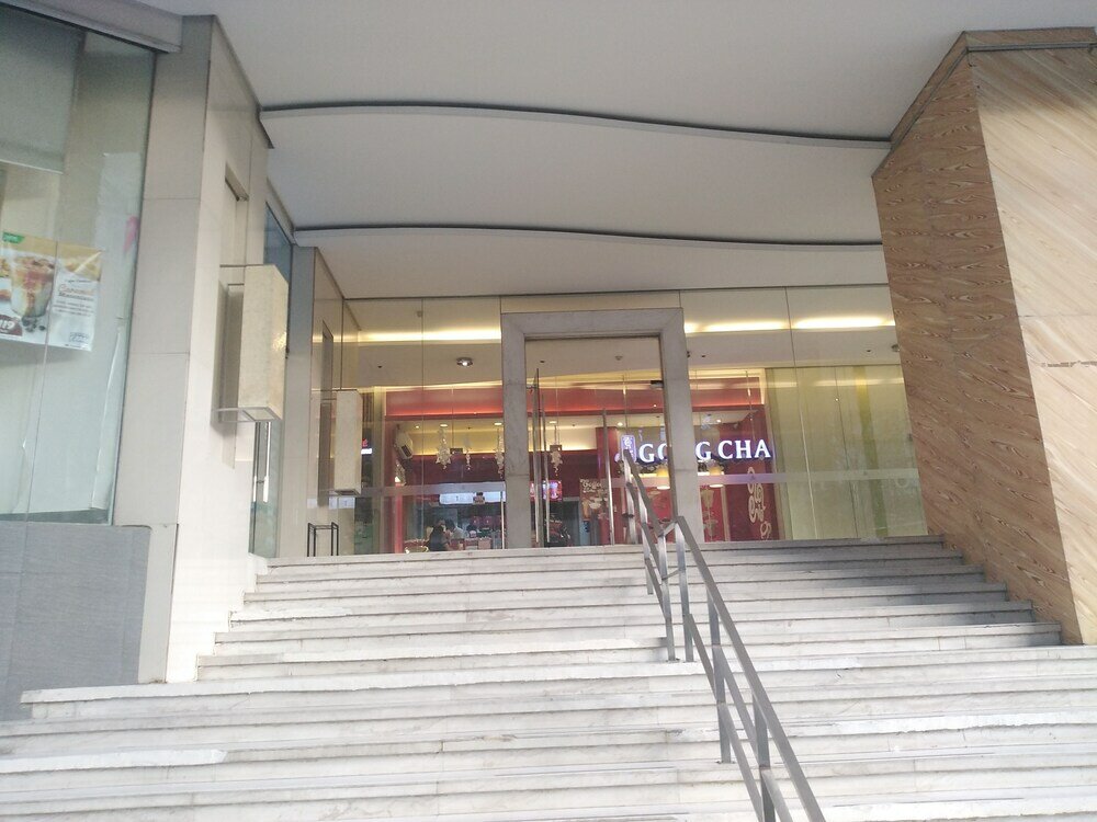 Фото Forbes Park Area Bgc