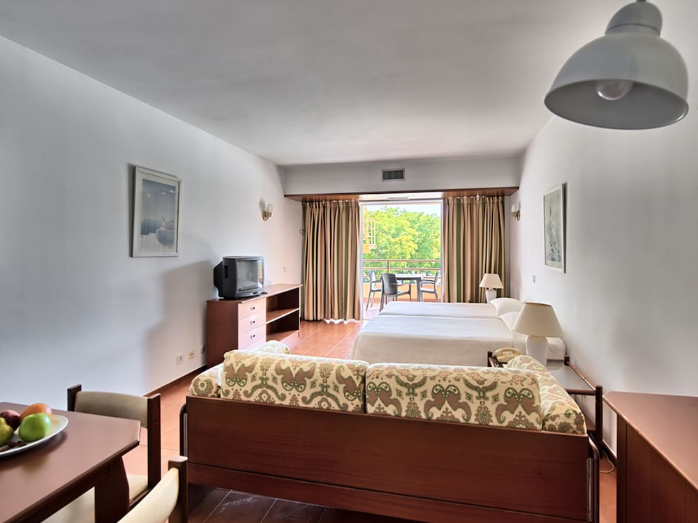 Фото Dom Pedro Portobelo