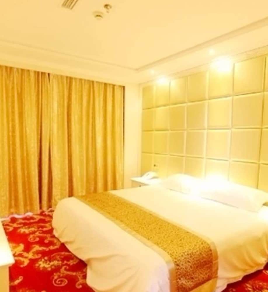 Фото Zhongdun Boutique Hotel