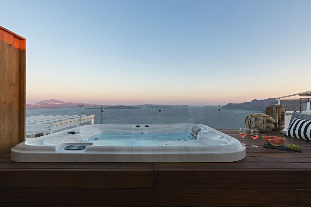 Фото 3 Elements by Stylish Stays