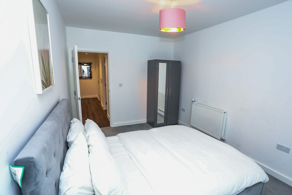 Фото Dreams Apartments 2 Bed