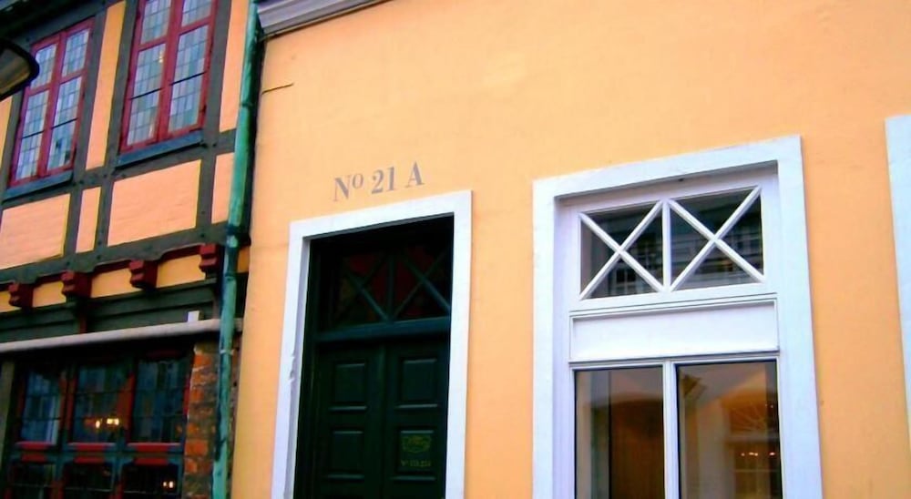 Фото City Hotel Nattergalen Apartments