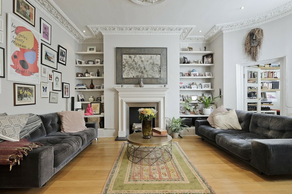 Фото Beautiful Battersea Home by Clapham Junction by UnderTheDoormat