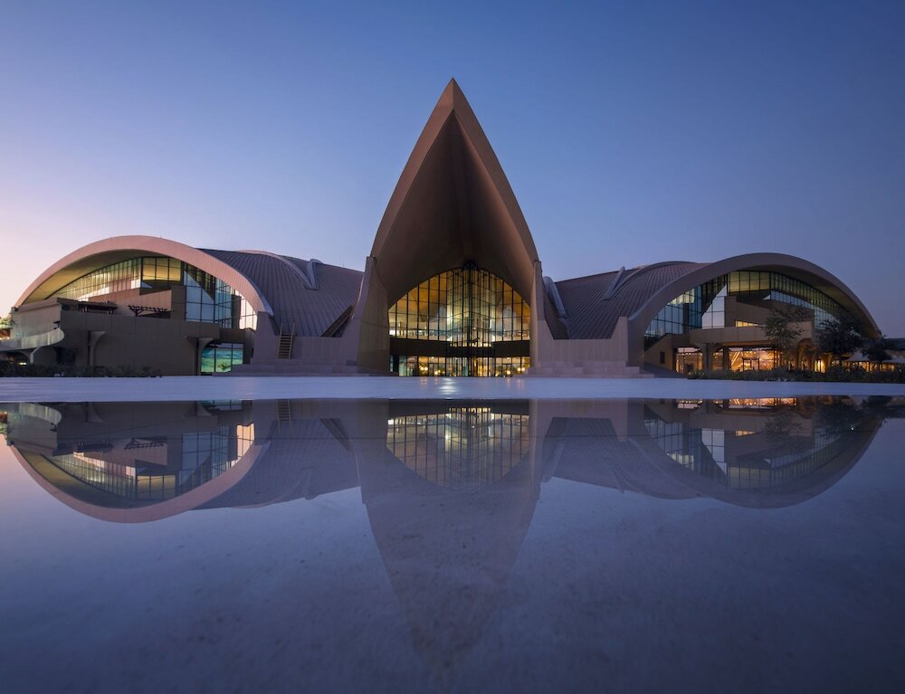 Фото Erth Abu Dhabi