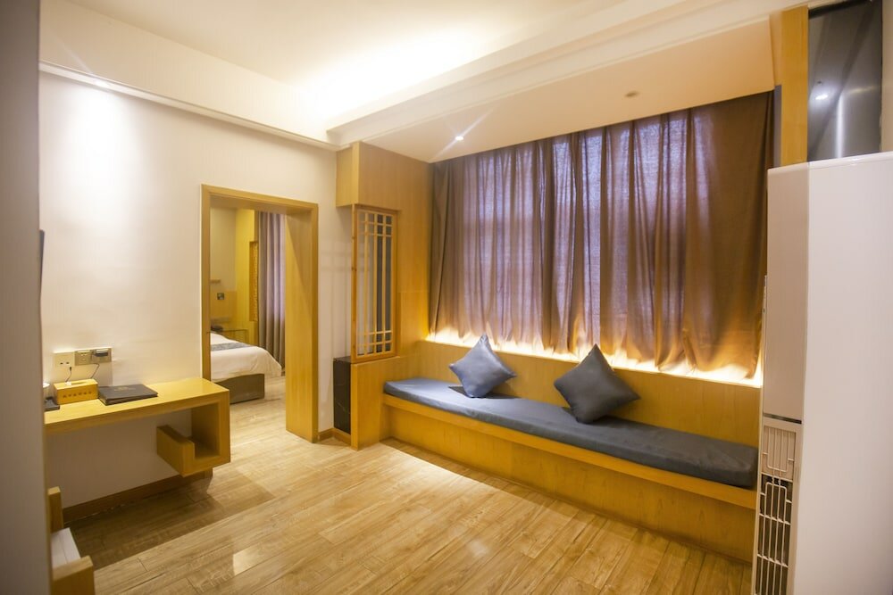 Фото Zhangjiajie Yunqi Inn