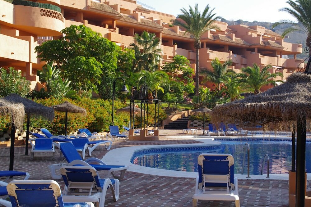 Фото Apartementos Almerimar Golf