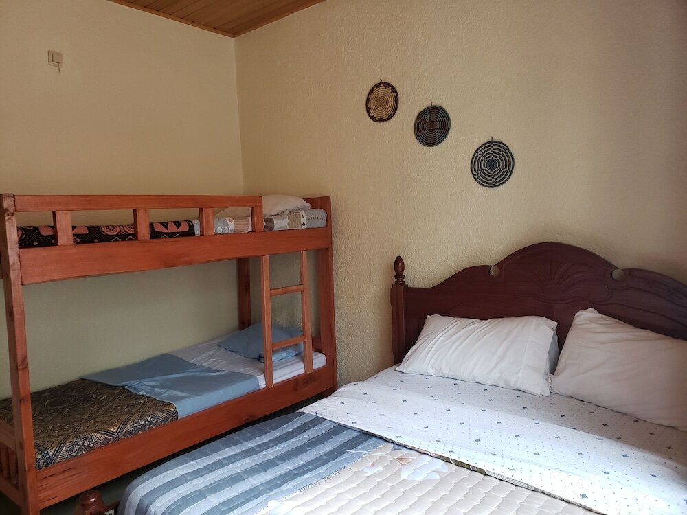 Фото Kigali Castle B&b - Hostel