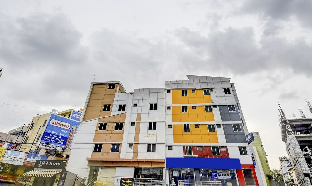 Фото отеля 1