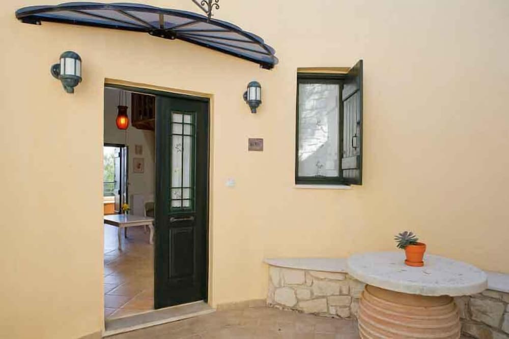 Фото Kastellos Village - Agathes Houses