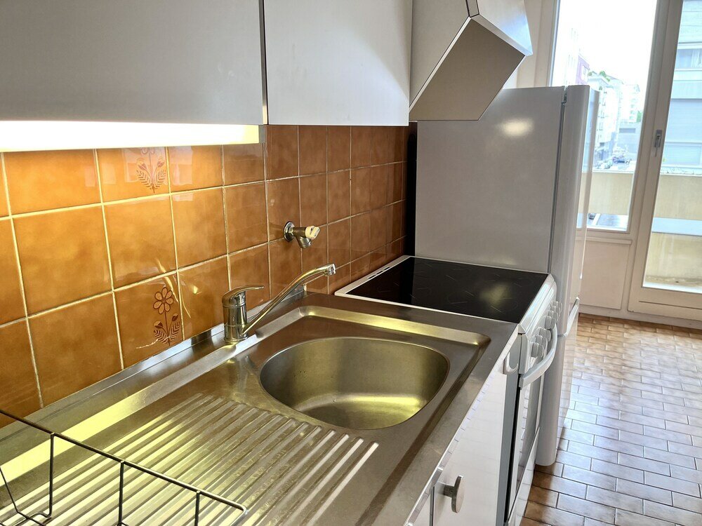 Фото Yooneet Train Station 1br Cozy Apartment