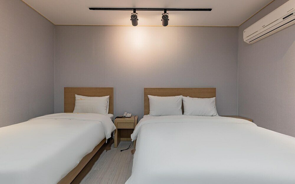 Фото Nonsan River