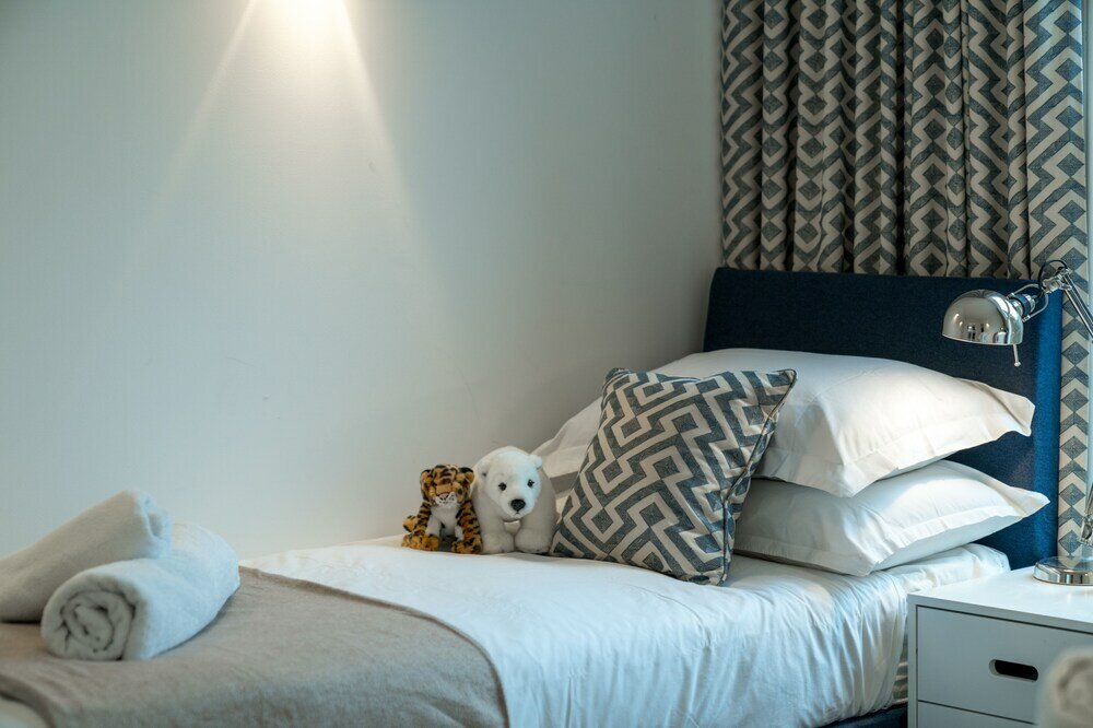 Фото Altido Captivating 2-Bed Flat In Shepherd'S Bush