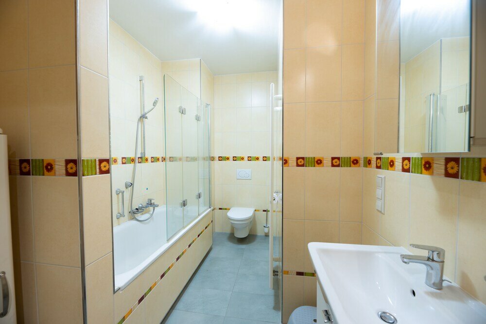Фото Spacious 2br Apt w Terrace Pkg Near Dt