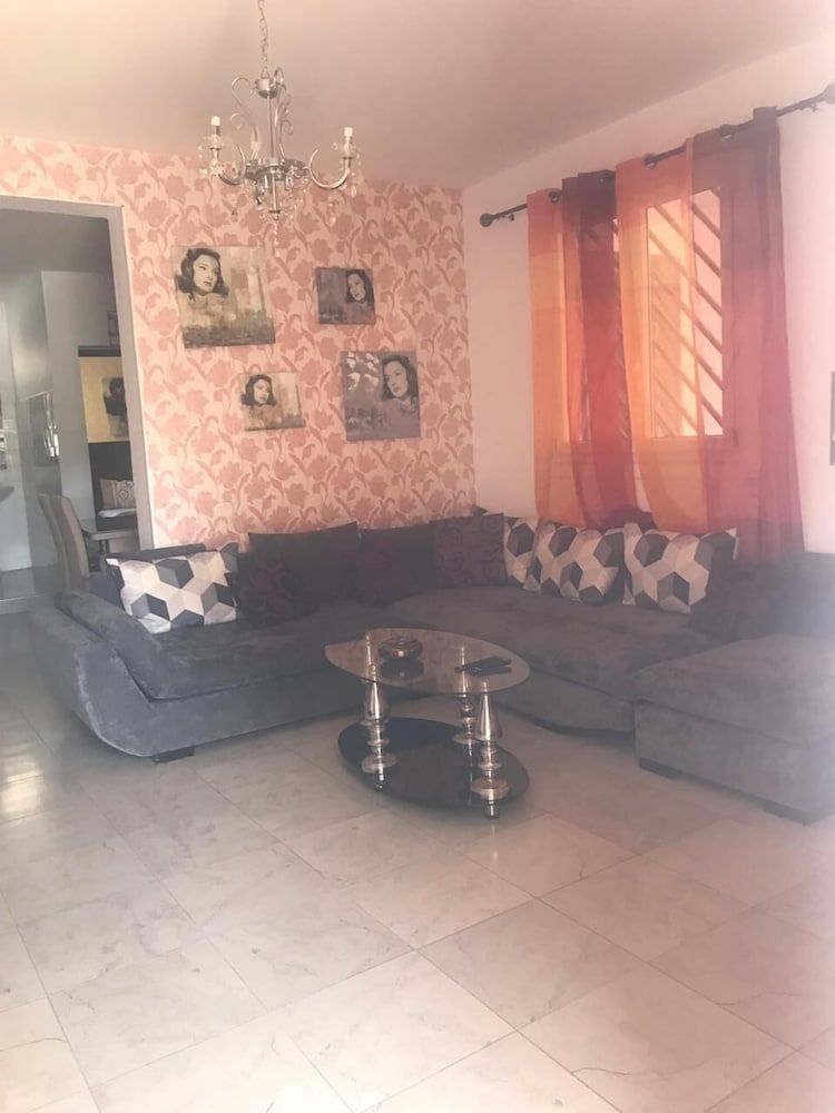 Фото Too Many Suites