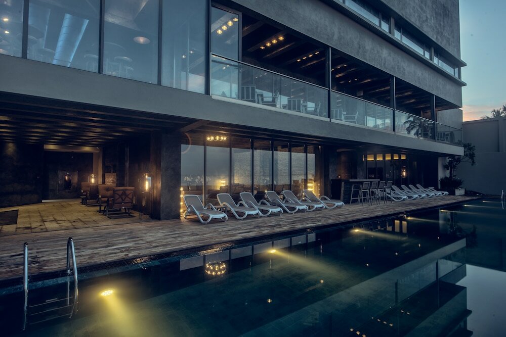 Фото Pledge Scape