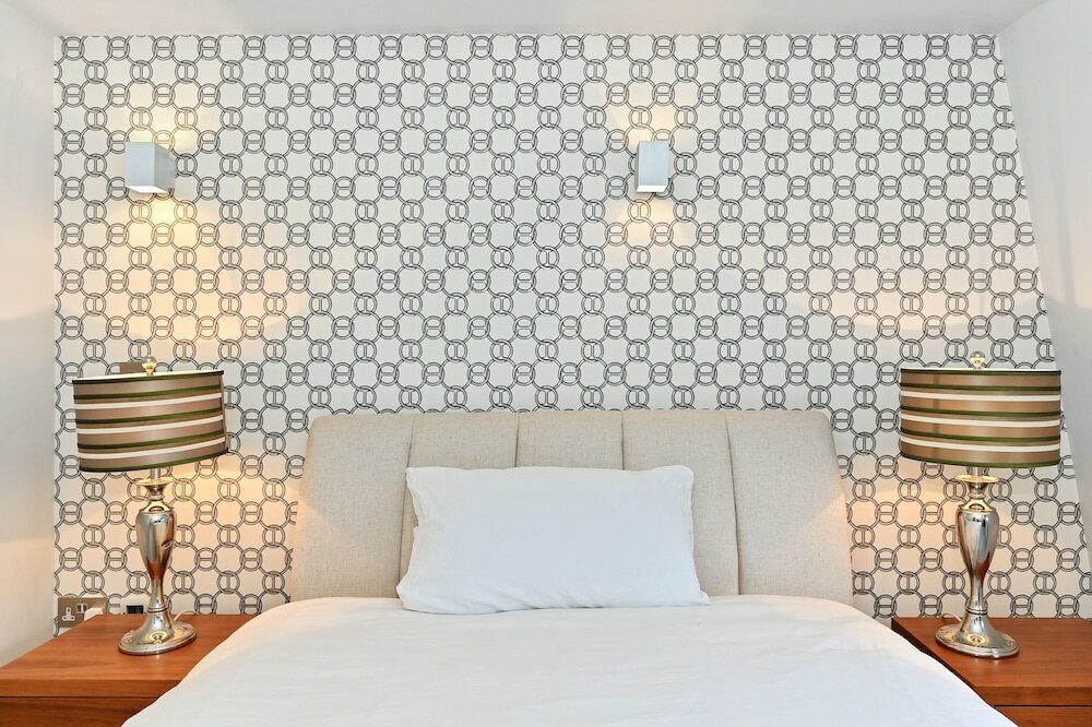 Фото London Choice Apartments - Mayfair One