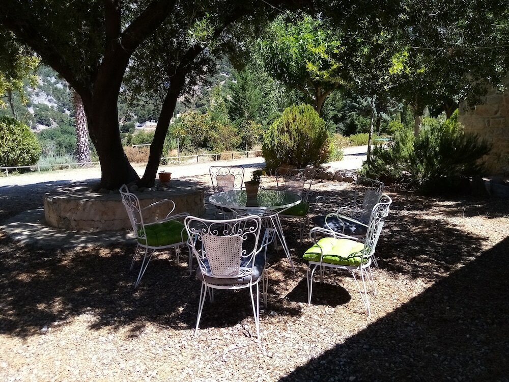 Фото Akros Oreon Hotel