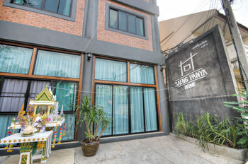 Фото Saengpanya Home Boutique Hotel