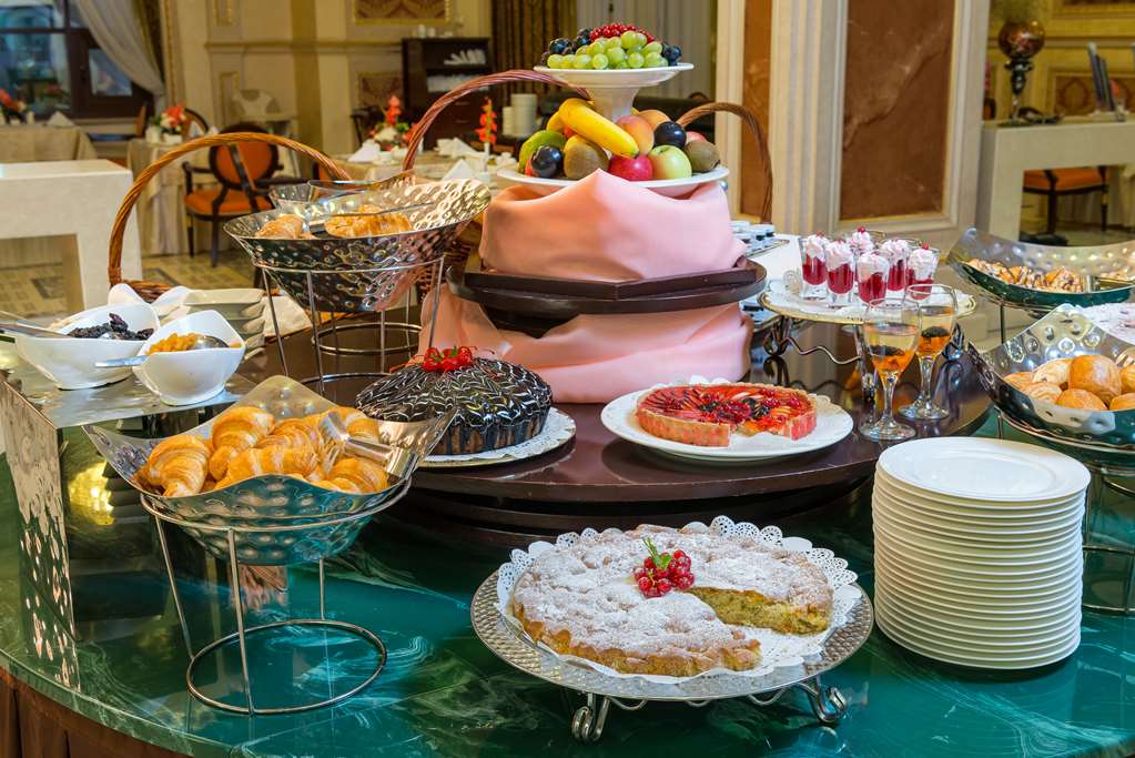 Фото Royal Tulip Almaty