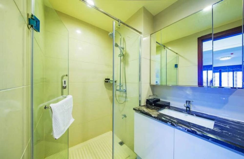 Фото BaiHe International Apartment Hotel