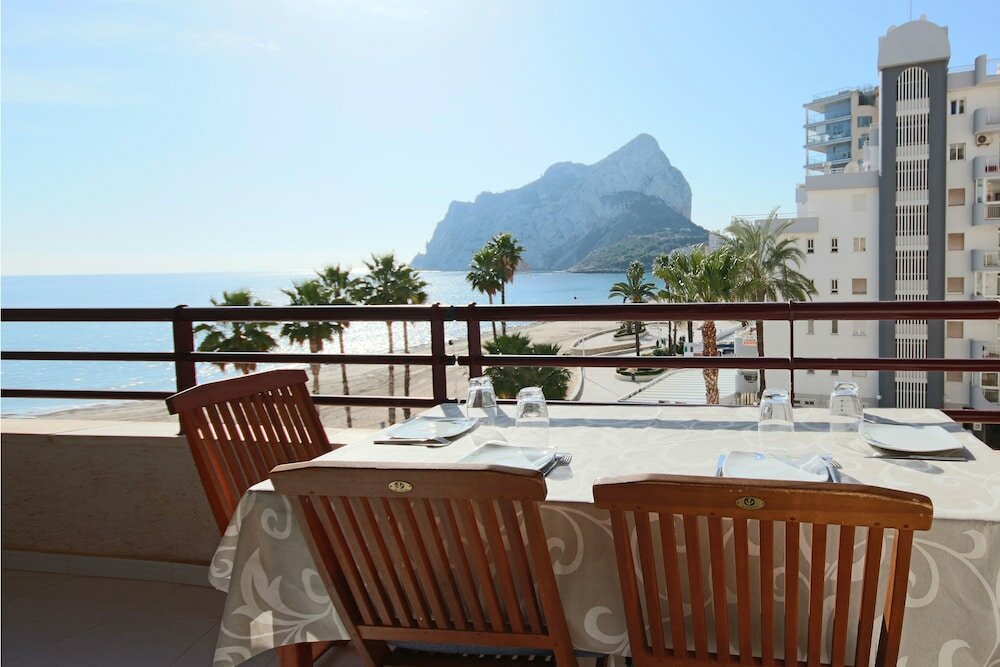 Фото Exclusive & Cosy Frontline - Amazing Sea Views