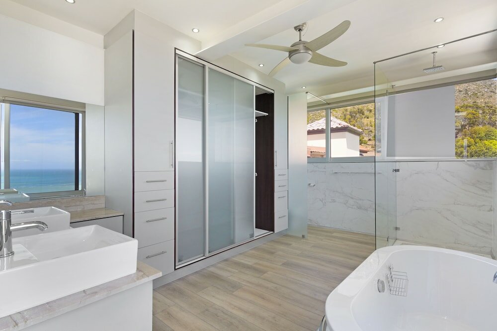 Фото Atlantic Sky Villa