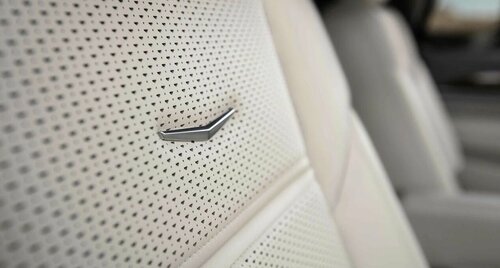 Otomobil satış galerileri Cadillac, Astana, foto