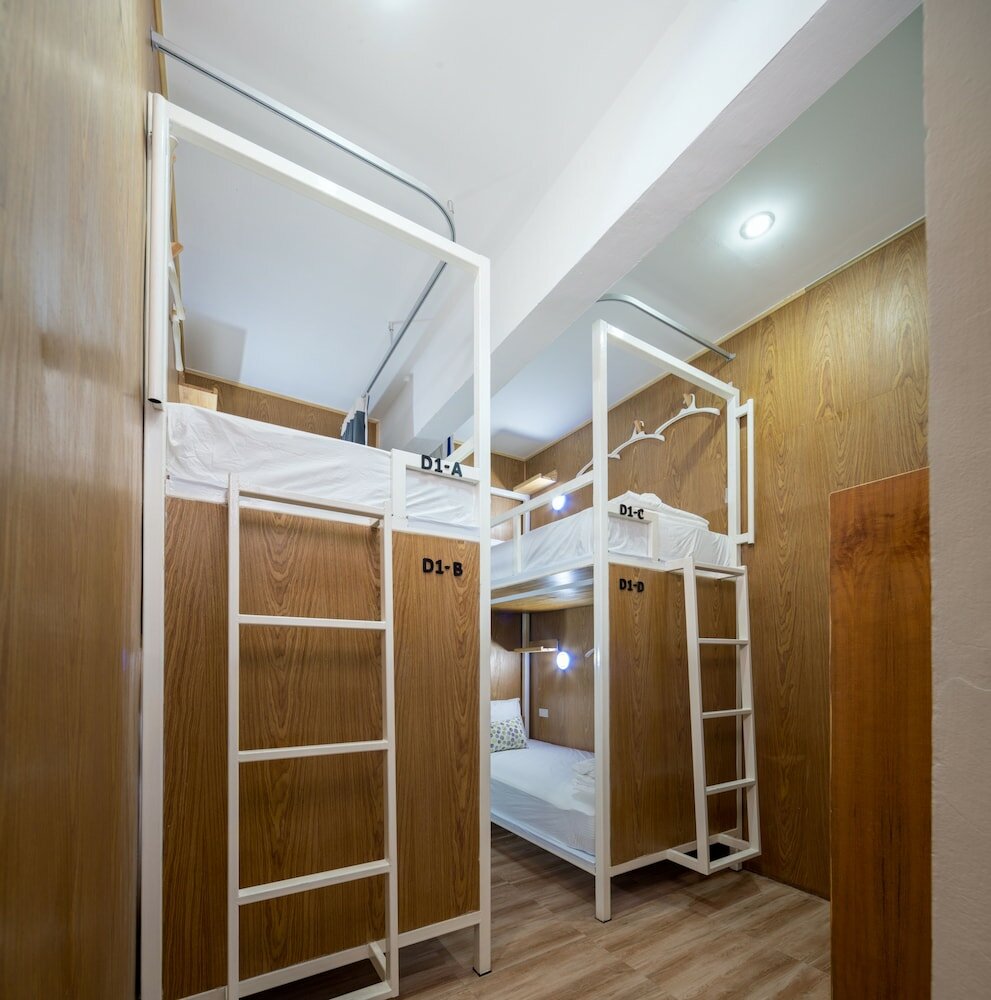 Фото Hanuman VIP Hostel