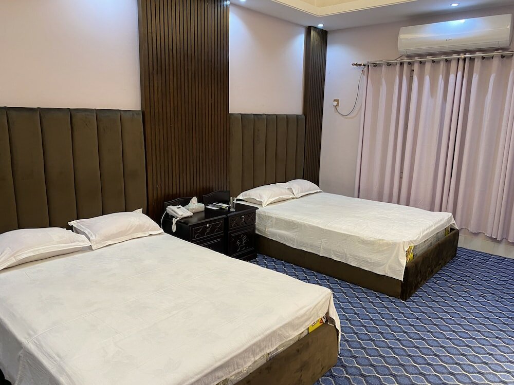 Фото Hotel Grand Akther