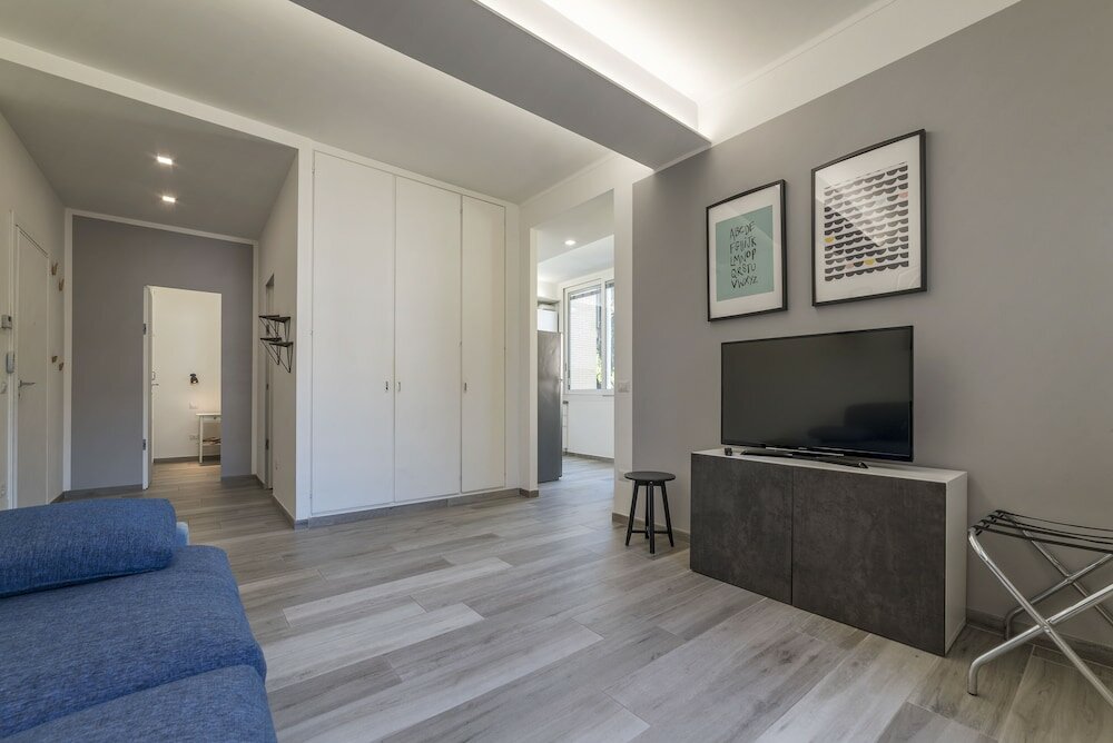 Фото Modern Apartment Giardini Vaticani & S Pietro