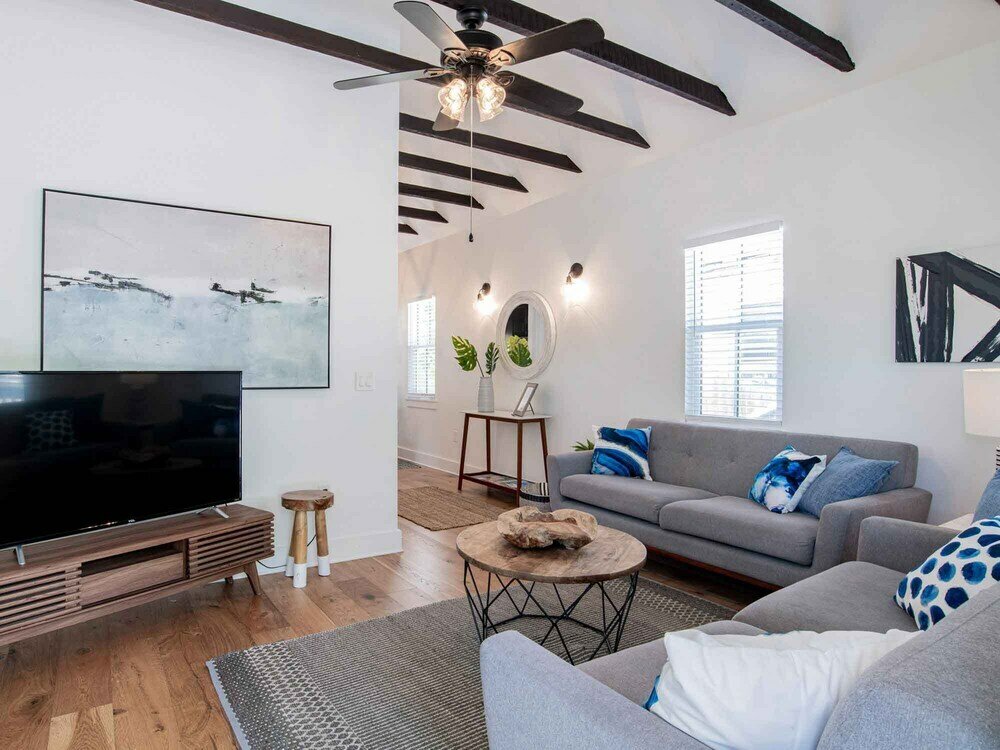 Фото Moonlight Escape