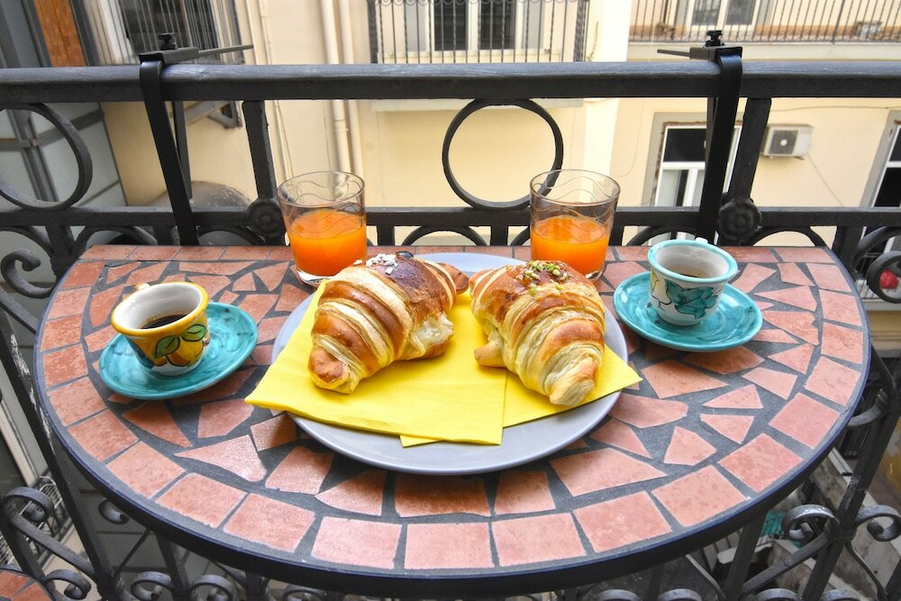 Фото Napoli Cityscape