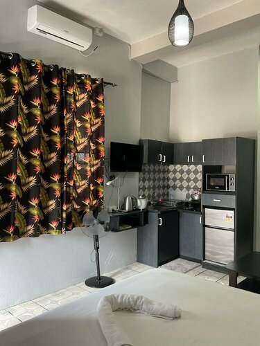Гостиница Fox Homestay