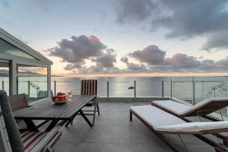 Гостиница Roof Top Suite by Living Las Canteras в Лас-Пальмас-де-Гран-Канария